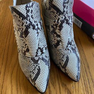 Vince Camuto Levana Pointed Booties